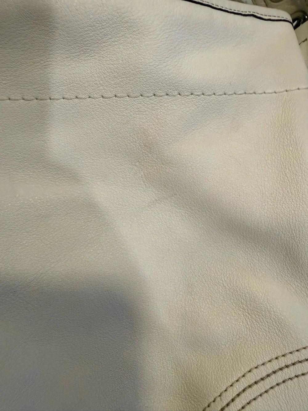 Coach White Leather Hobo Bag - Women's Shoulder Purse